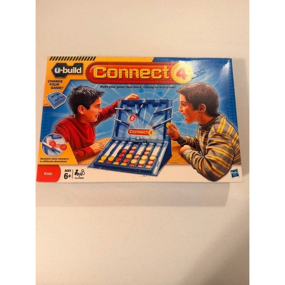 Hasbro U-Build Connect 4 Game- NEW